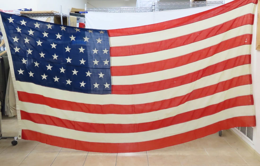 Antique United States 46 Star Flag, 1908-1912 (1 of 6)