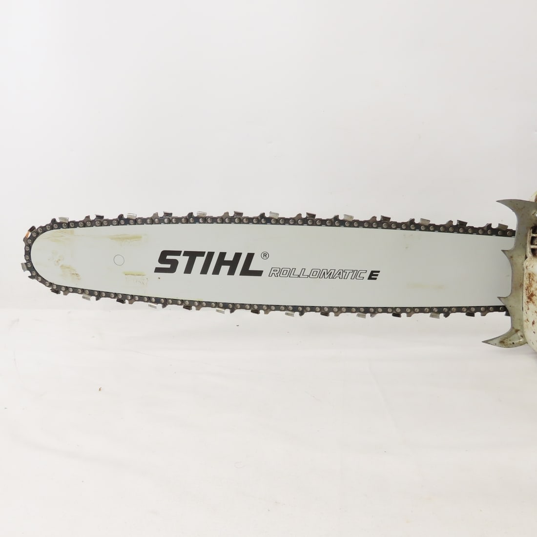 Stihl MS261C Chainsaw, new bar & chain, works - 3