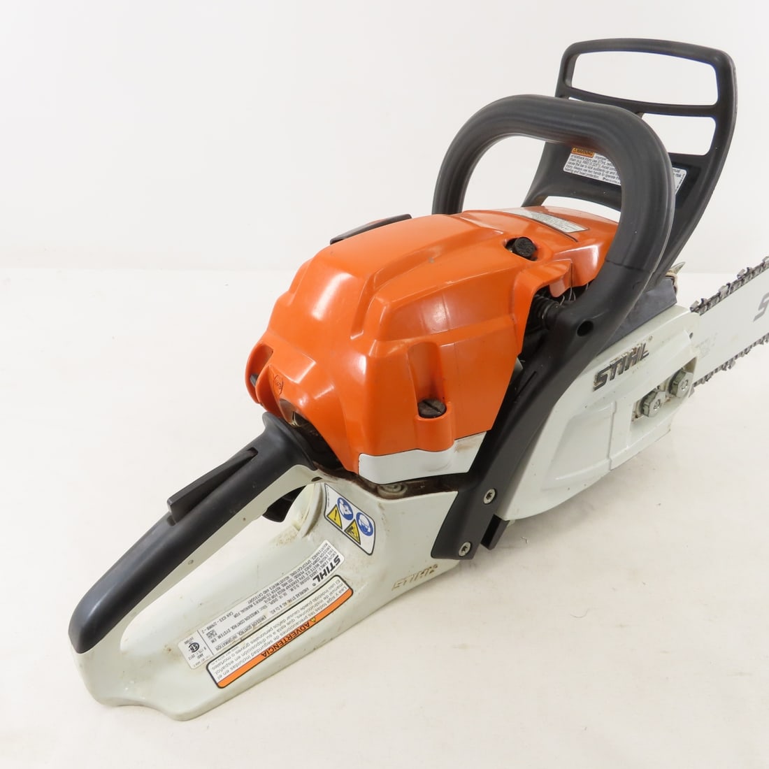 Stihl MS261C Chainsaw, new bar & chain, works - 9