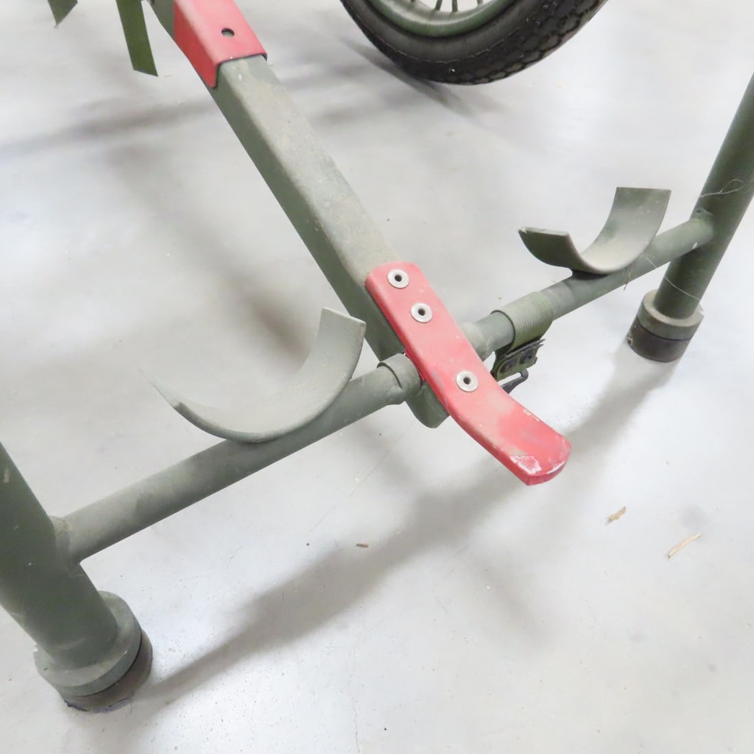 Vintage US Army Wheeled Litter Carrier - 10