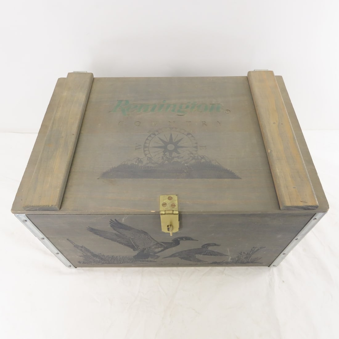 Remington UMC Wood Ammo Crate & Weaver Scope - 7