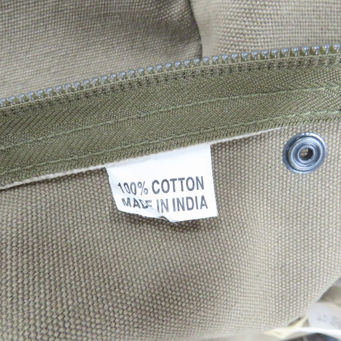 Trunk, Sleeping Bag, Pillow & Canvas Bag - 11