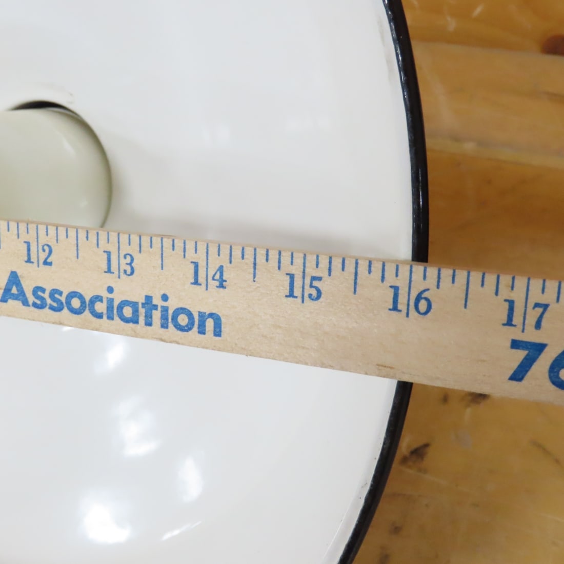 4 Vintage 1960s Green Enamel Industrial Lights - 10