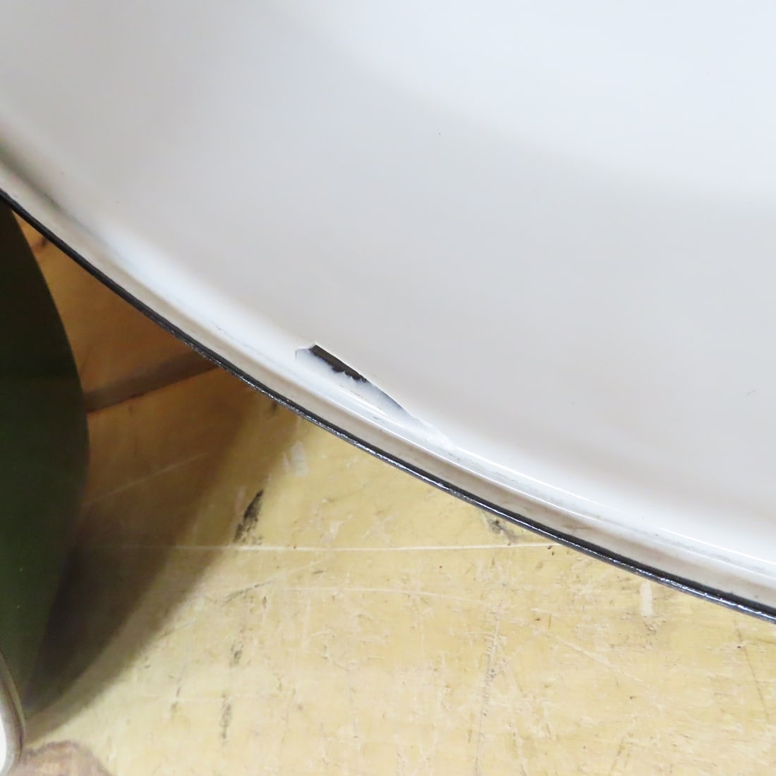 4 Vintage 1960s Green Enamel Industrial Lights - 6