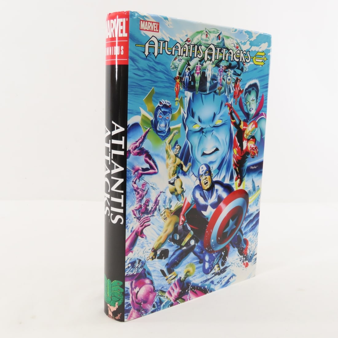 Marvel Omnibus Atlantis Attacks Hardcover: Marvel Omnibus Atlantis Attacks Hardcover - open and like new. Lot Size 11x8x2" 5lb Photos are part of description. Max of 20 photos are shown in Live Auctioneers, all are shown on Proxibid and