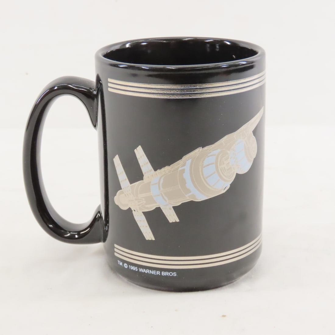 6 Babylon 5 LE Action Figures, keychains, & more - 15