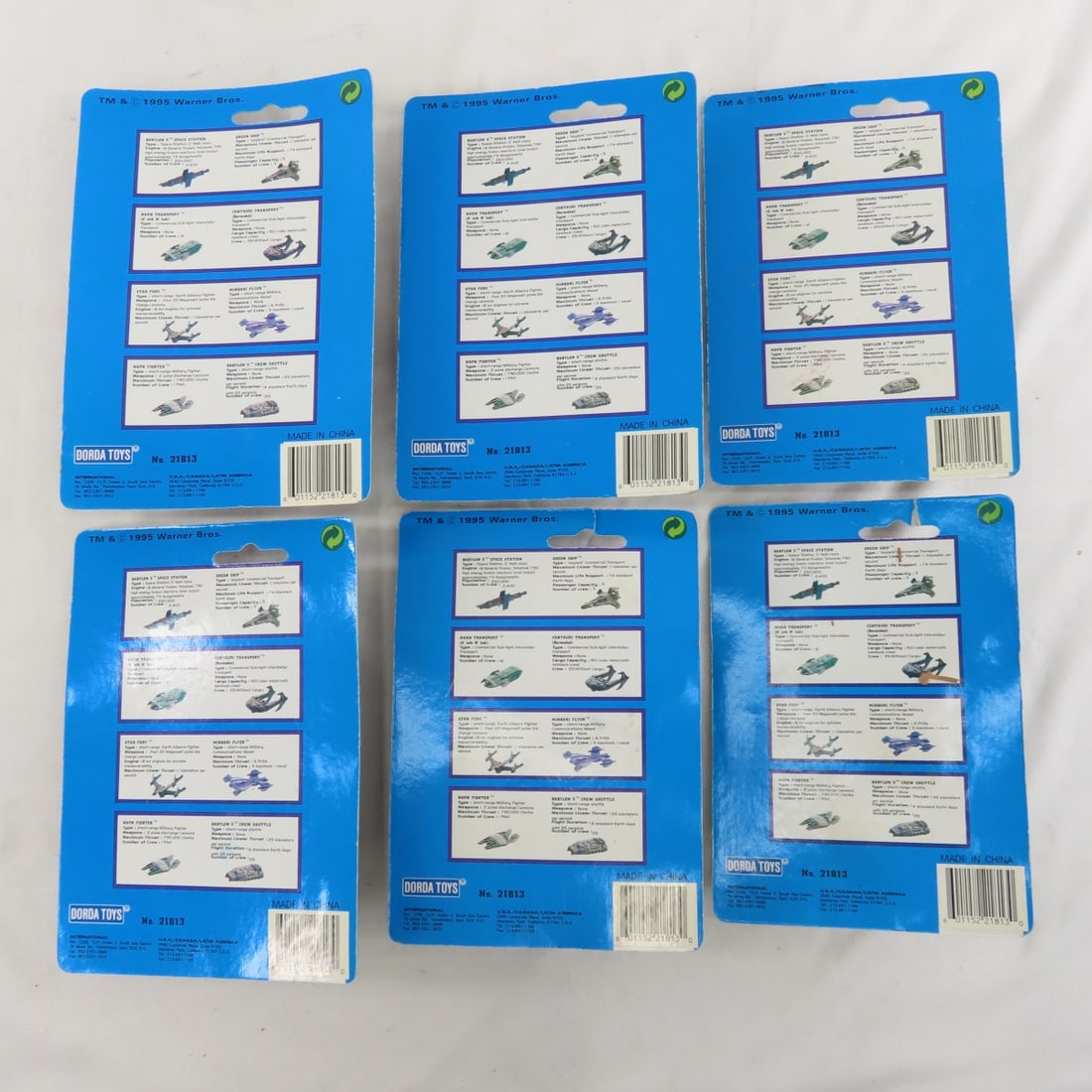 6 Babylon 5 LE Action Figures, keychains, & more - 9