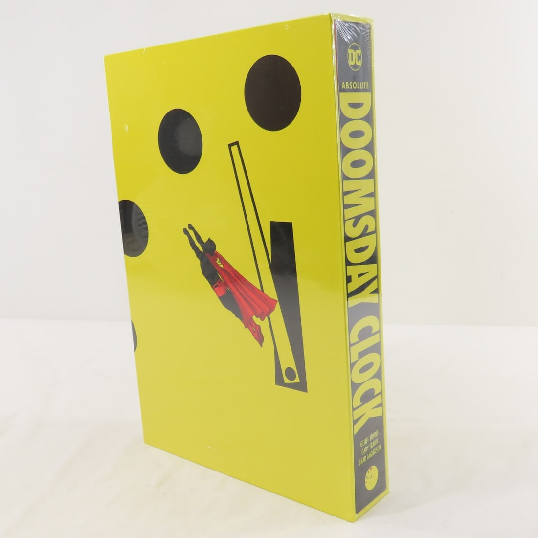 DC Absolute Doomsday Clock HC Sealed - 3