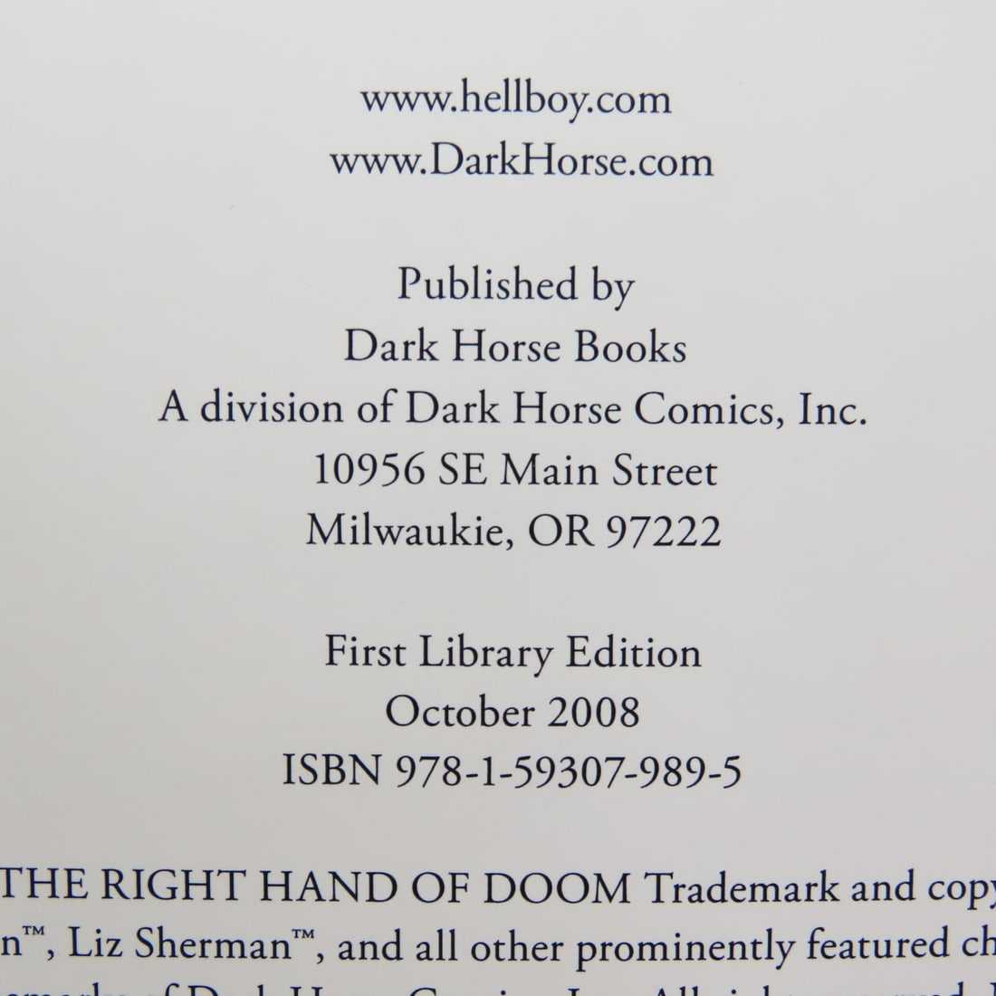 8 Dark Horse Graphic Novels: Hellboy Vol 2 & more - 5