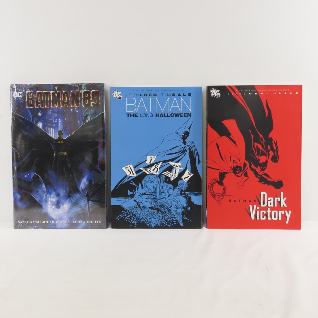 DC Batman & related comics & graphic novels - 4