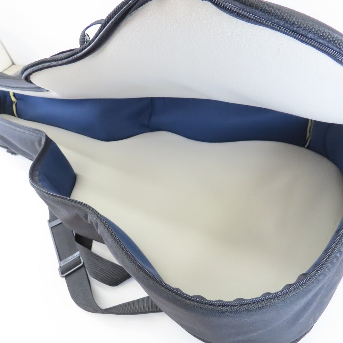 Alvarez Regent #4103 6 String Acoustic Guitar - 20