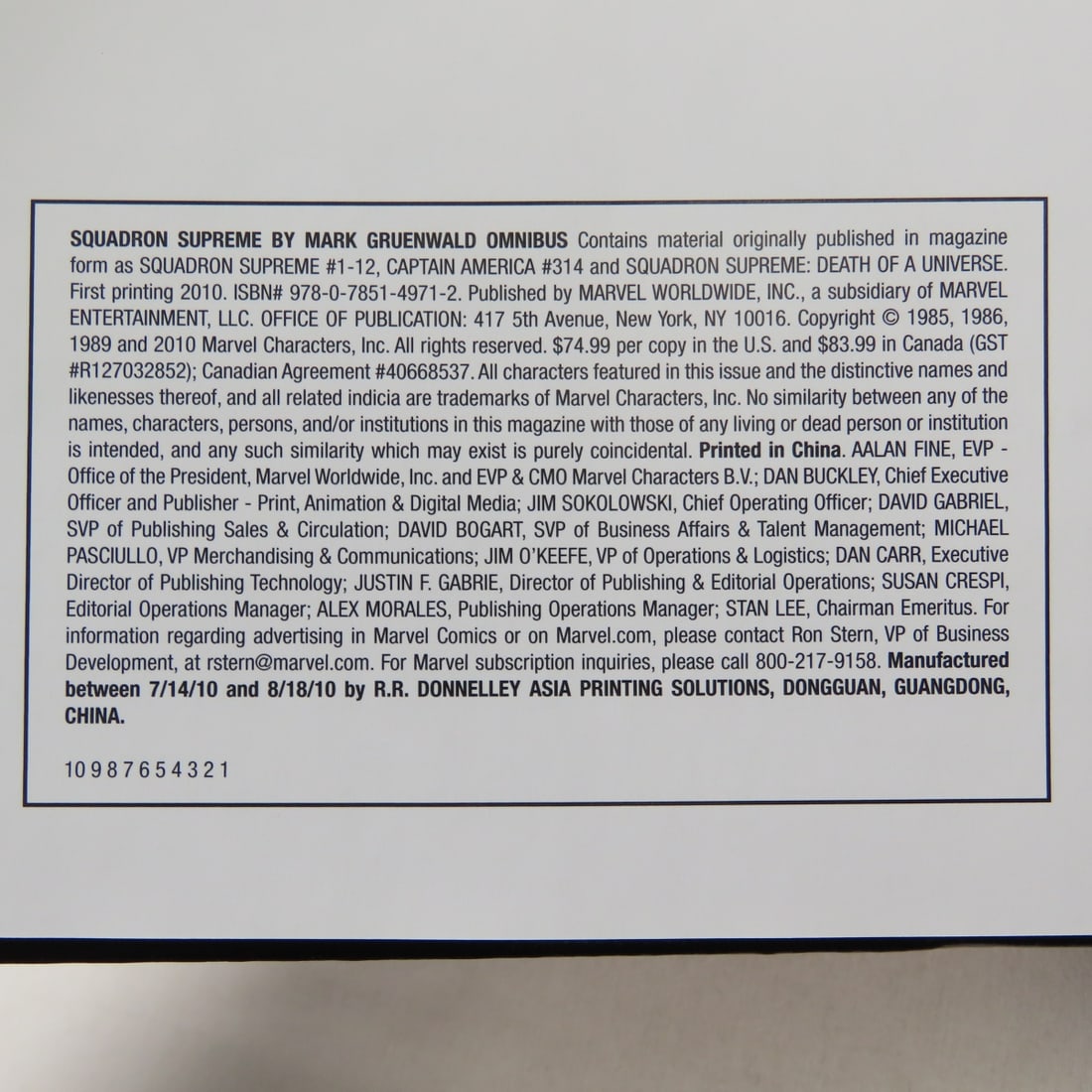 3 Marvel Omnibus HC Books. Marvel Universe sealed - 8