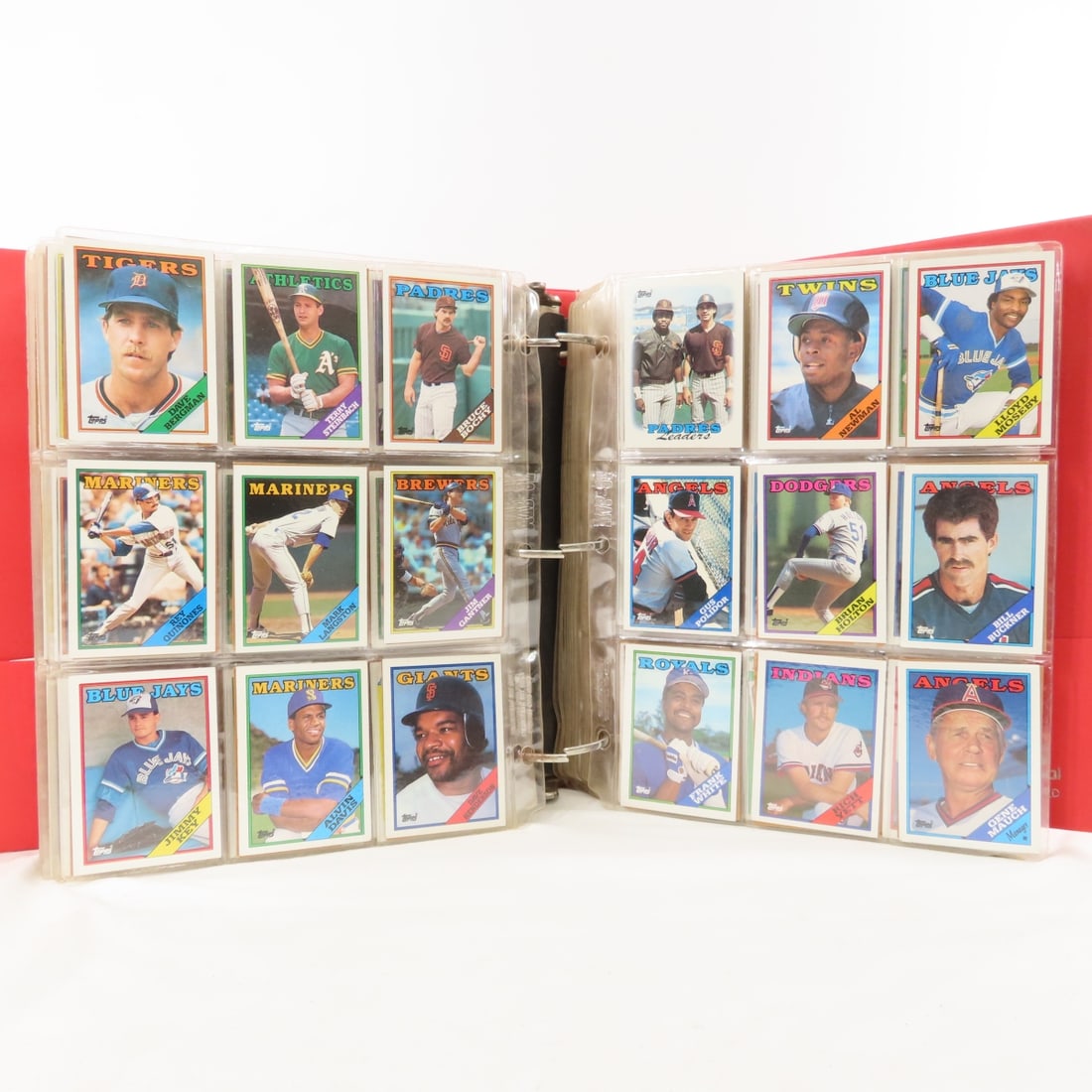 Binder full of mixed 1980's Baseball Cards - 17