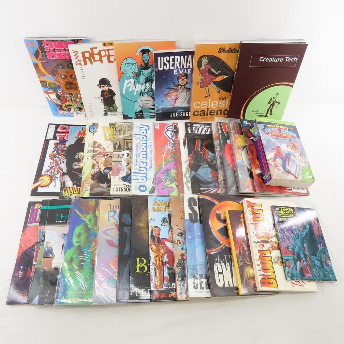 Trade Paper Backs & Price Guide (1 of 7)