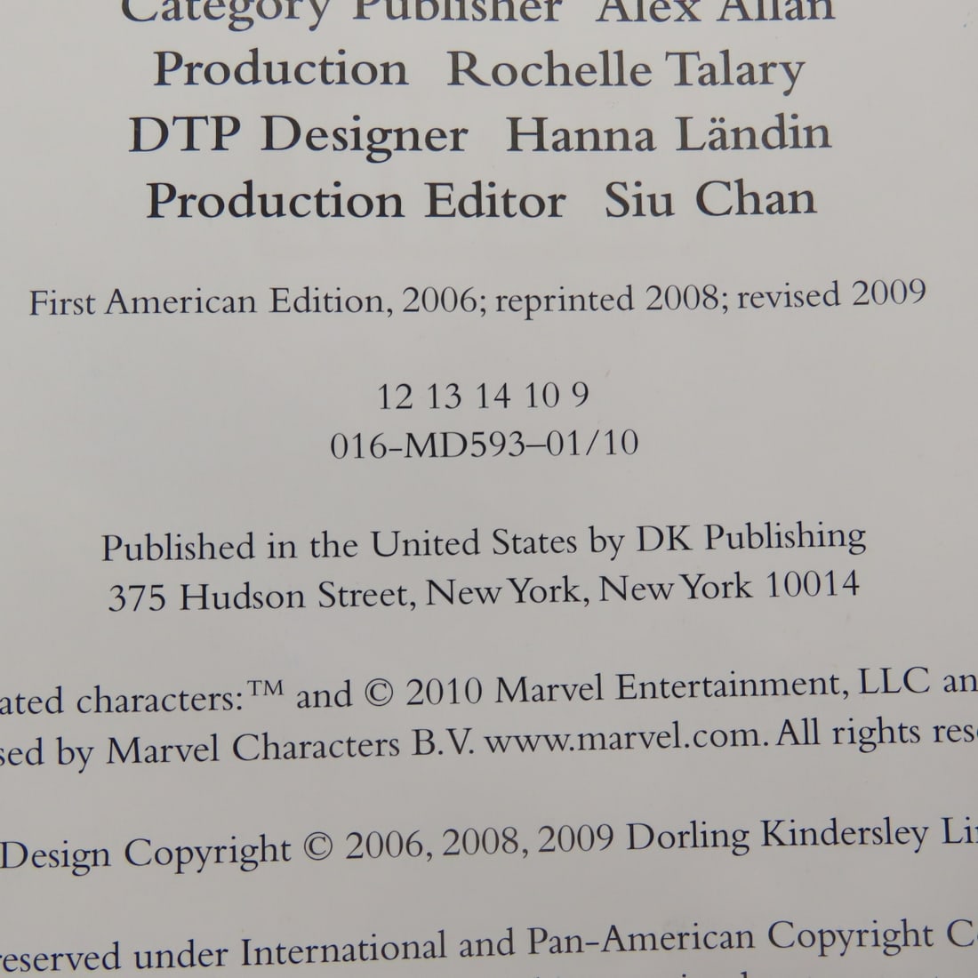 DC & Marvel Super-Hero Hard Cover Books - 8