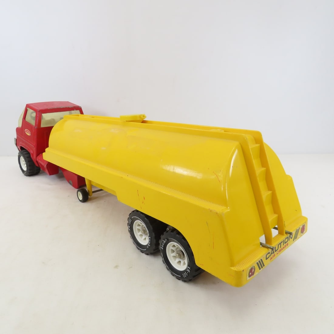 1980's Tonka Ladder Truck & Tanker - 14