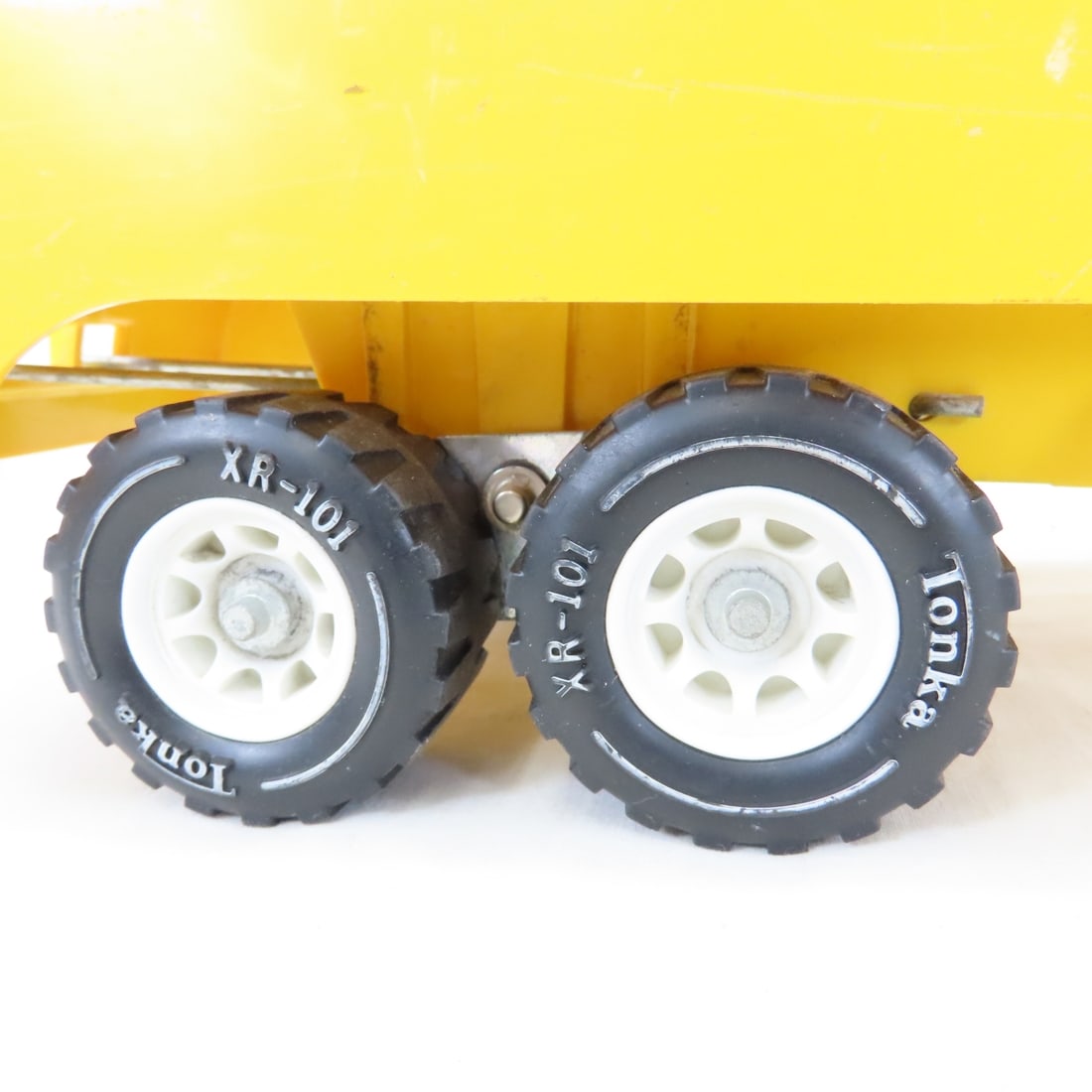 1980's Tonka Ladder Truck & Tanker - 18