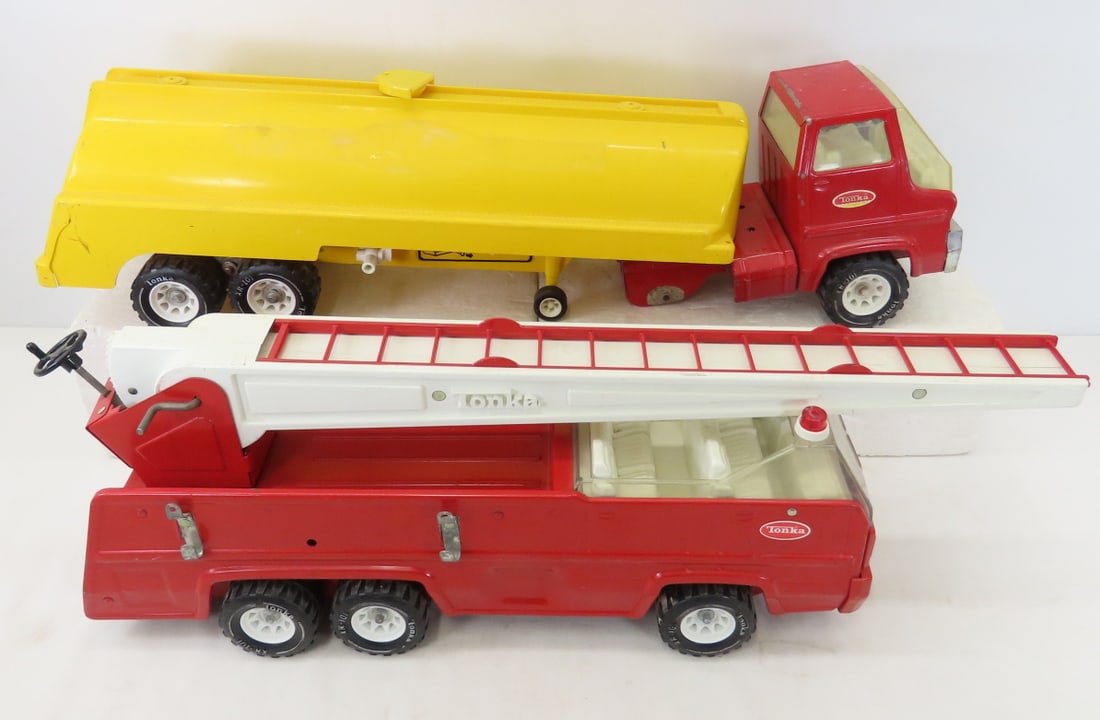 1980's Tonka Ladder Truck & Tanker (1 of 20)