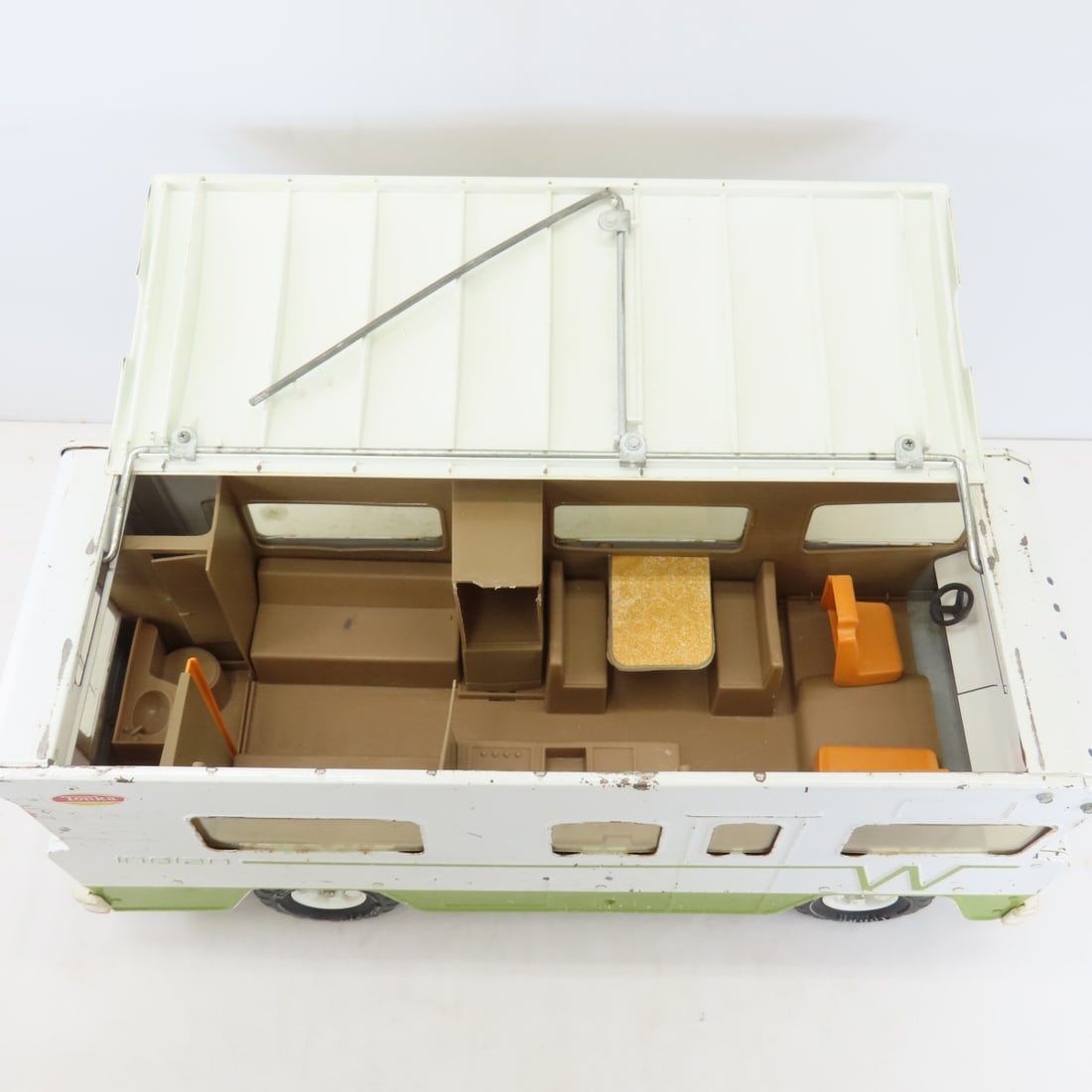 1970's Tonka Winnebago Camper - 8