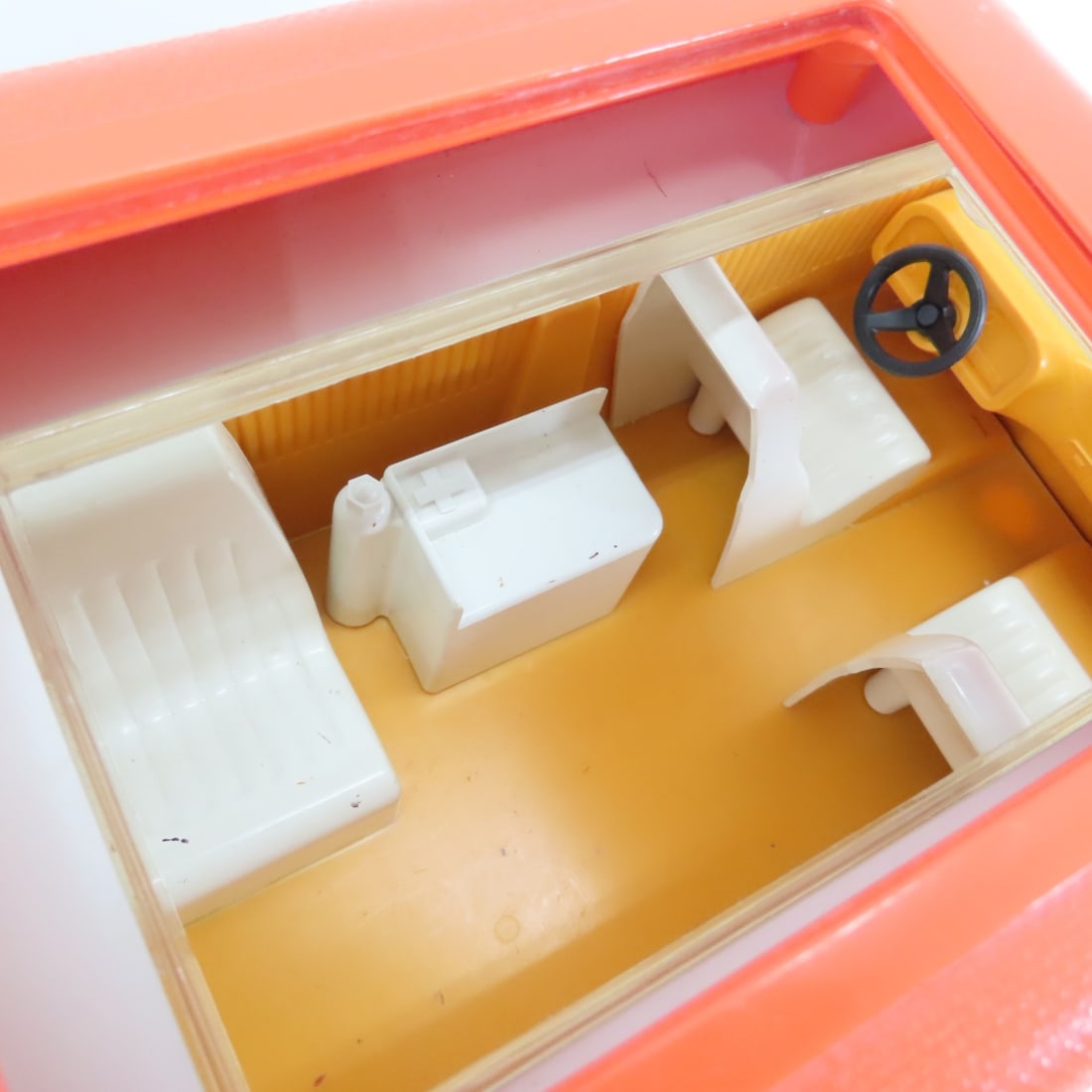 1975-76 Mighty Tonka Rescue Ambulance - 12