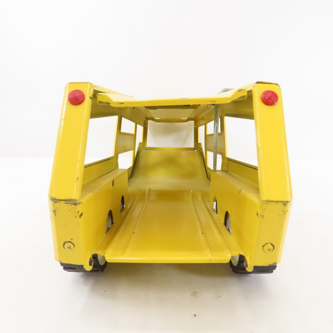 1975 Tonka Car Carrier & Cab - 9