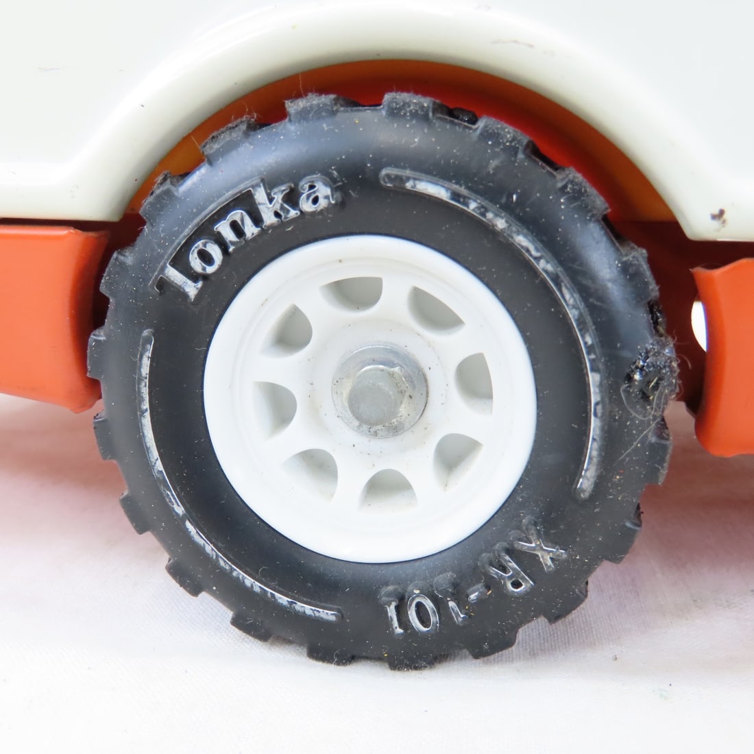 1975-76 & 1978 Mighty Tonka Rescue Ambulances - 11