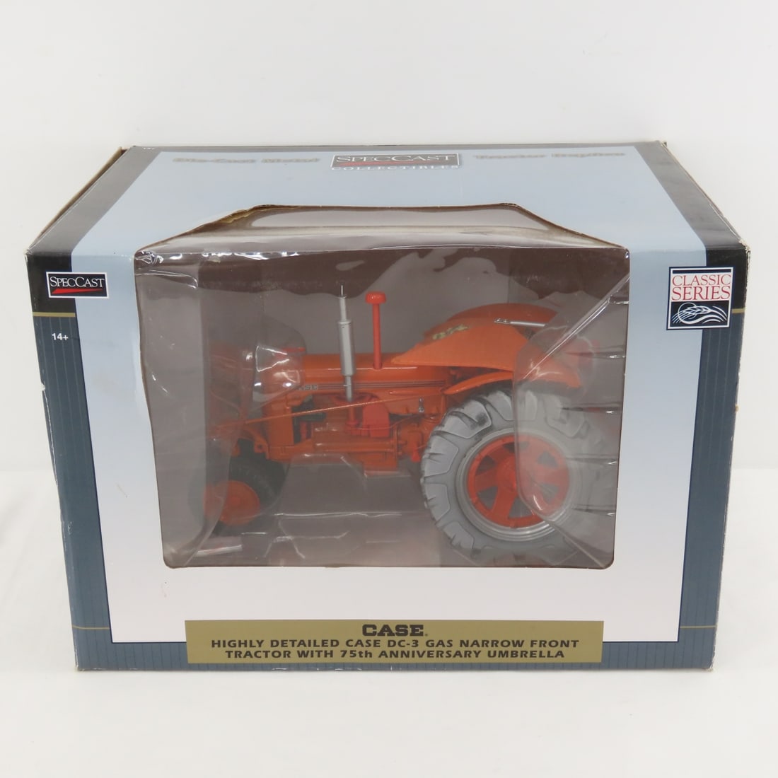 4 Diecast Tractors, Ertl, SpecCast, Case & Massey - 13