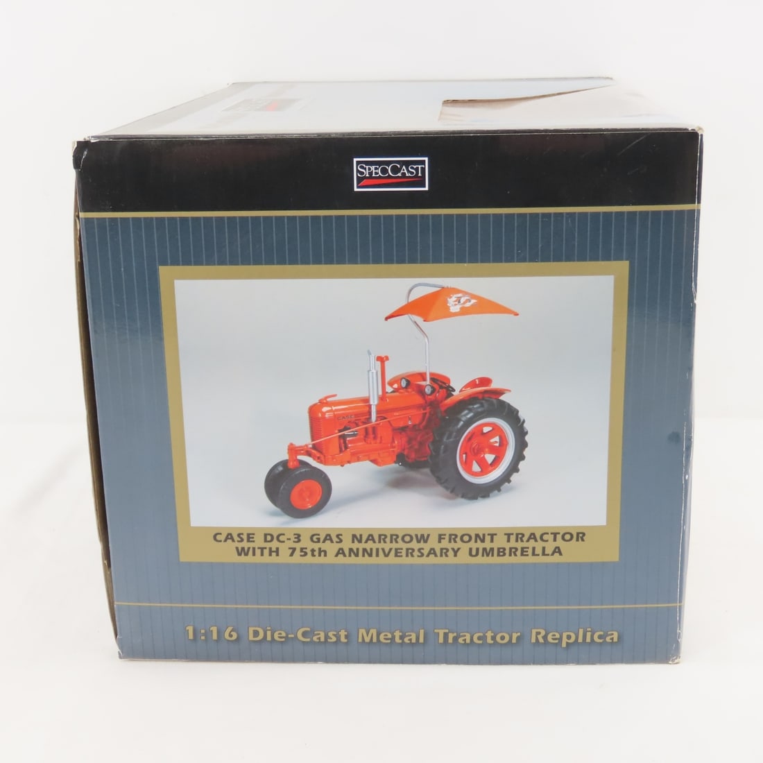 4 Diecast Tractors, Ertl, SpecCast, Case & Massey - 14