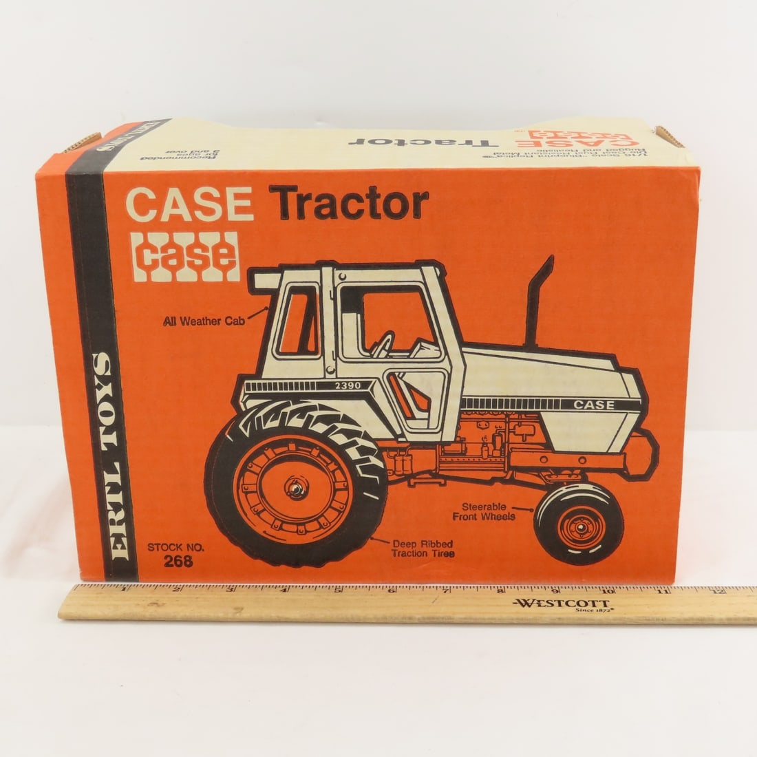 4 Diecast Tractors, Ertl, SpecCast, Case & Massey - 4