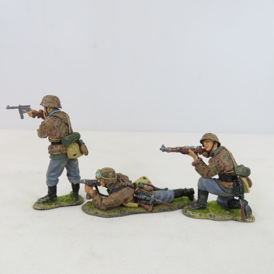 10 King & Country Metal Alloy German Soldiers - 16