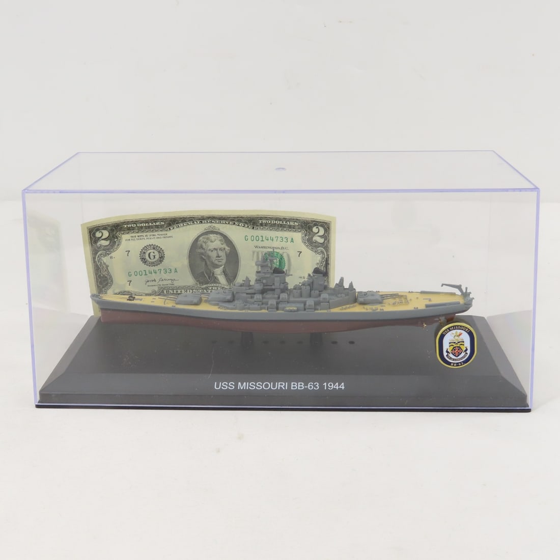 2 Occre Ship Models, USS Missouri, USS Arizona - 12