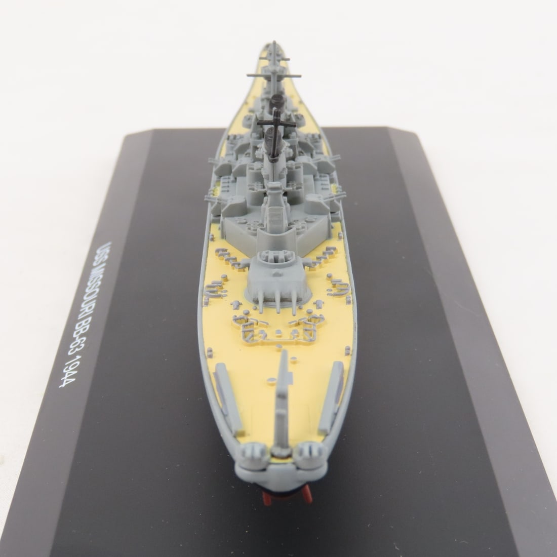 2 Occre Ship Models, USS Missouri, USS Arizona - 16