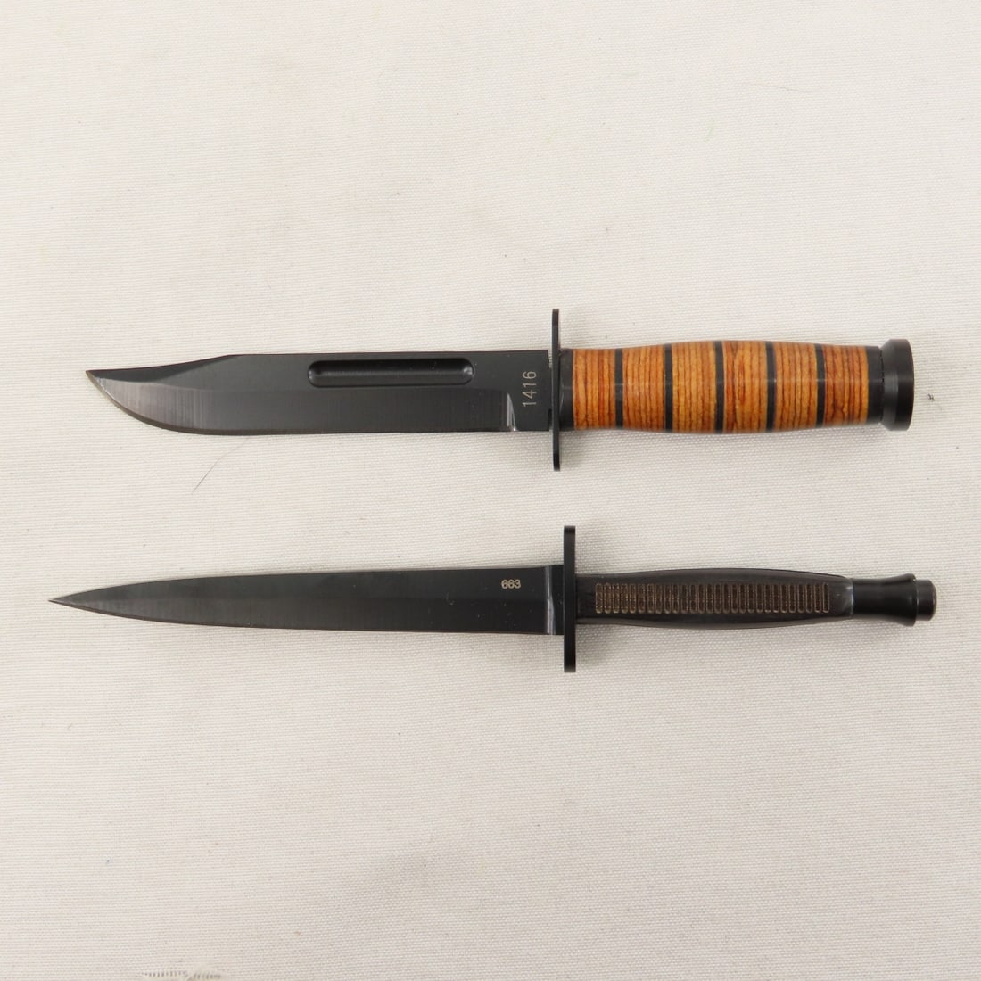 Collection of American Heritage Miniature Knives - 9