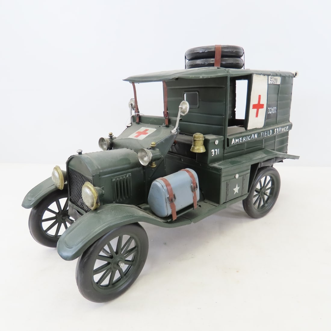 Collection US And German Army Model Tanks & More - 18