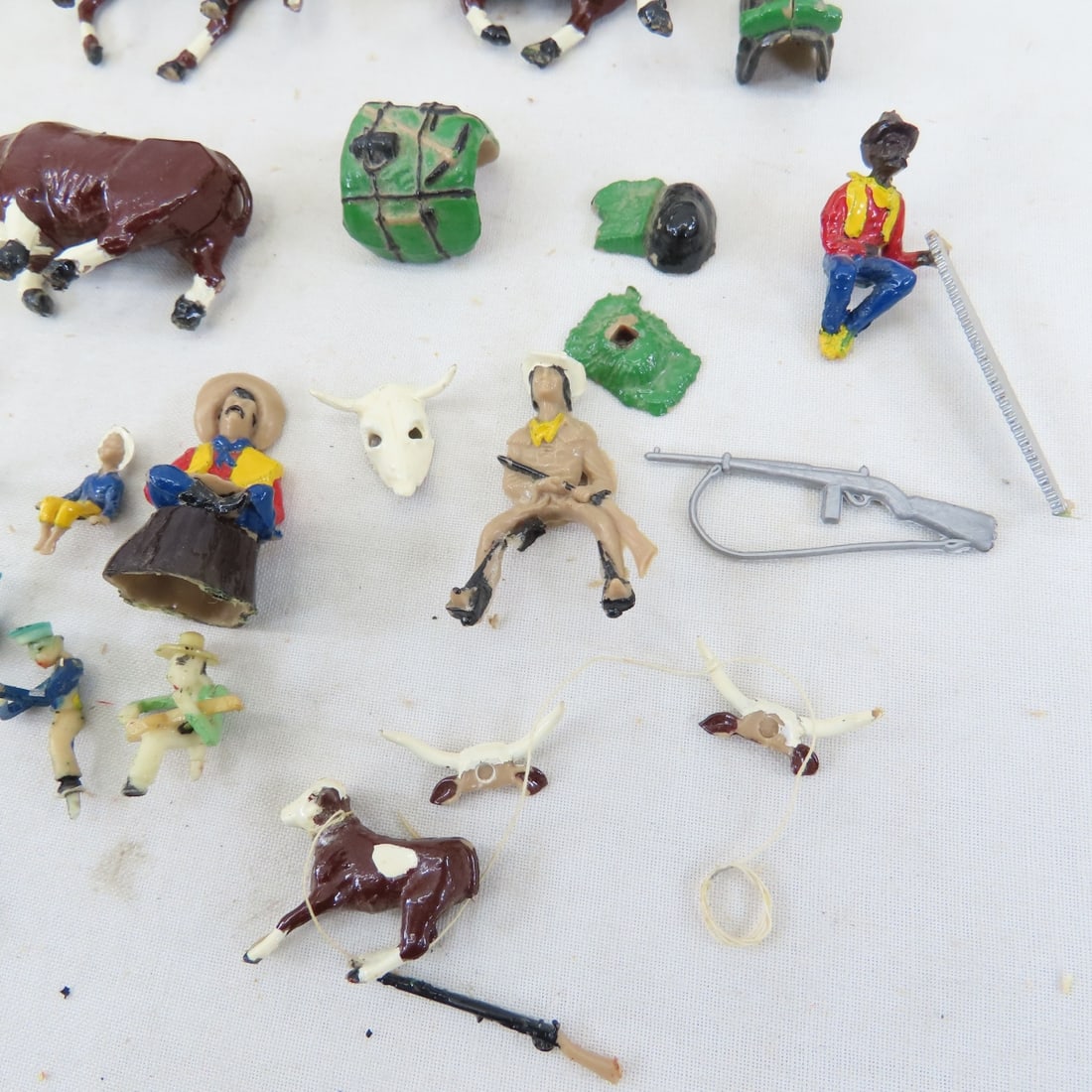 Gene Autry, Hopalong Cassidy & Other Collectibles - 4