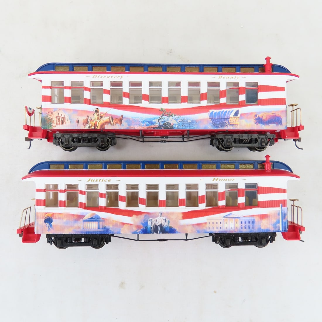 Hawthorne Village Spirit of America HO Train - 18