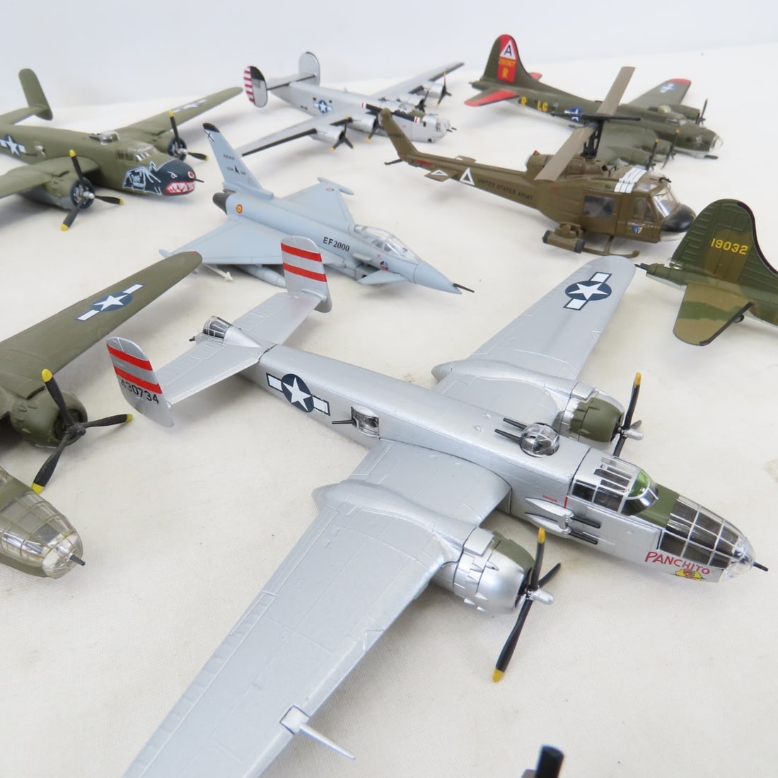 50+ Die Cast Airplanes, USAF Fighters & Others - 3