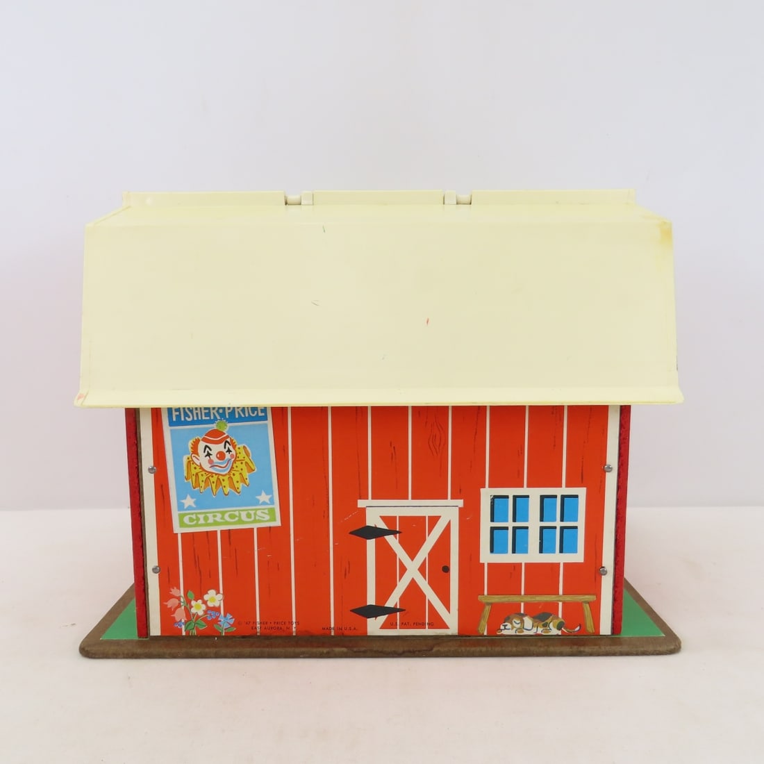 Vintage Fisher Price Family Play Farm - 3