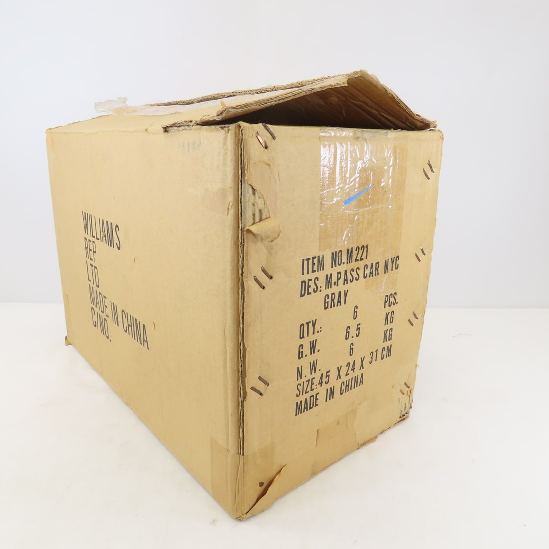 6 Williams NYC Century Ltd Passenger Cars - 17