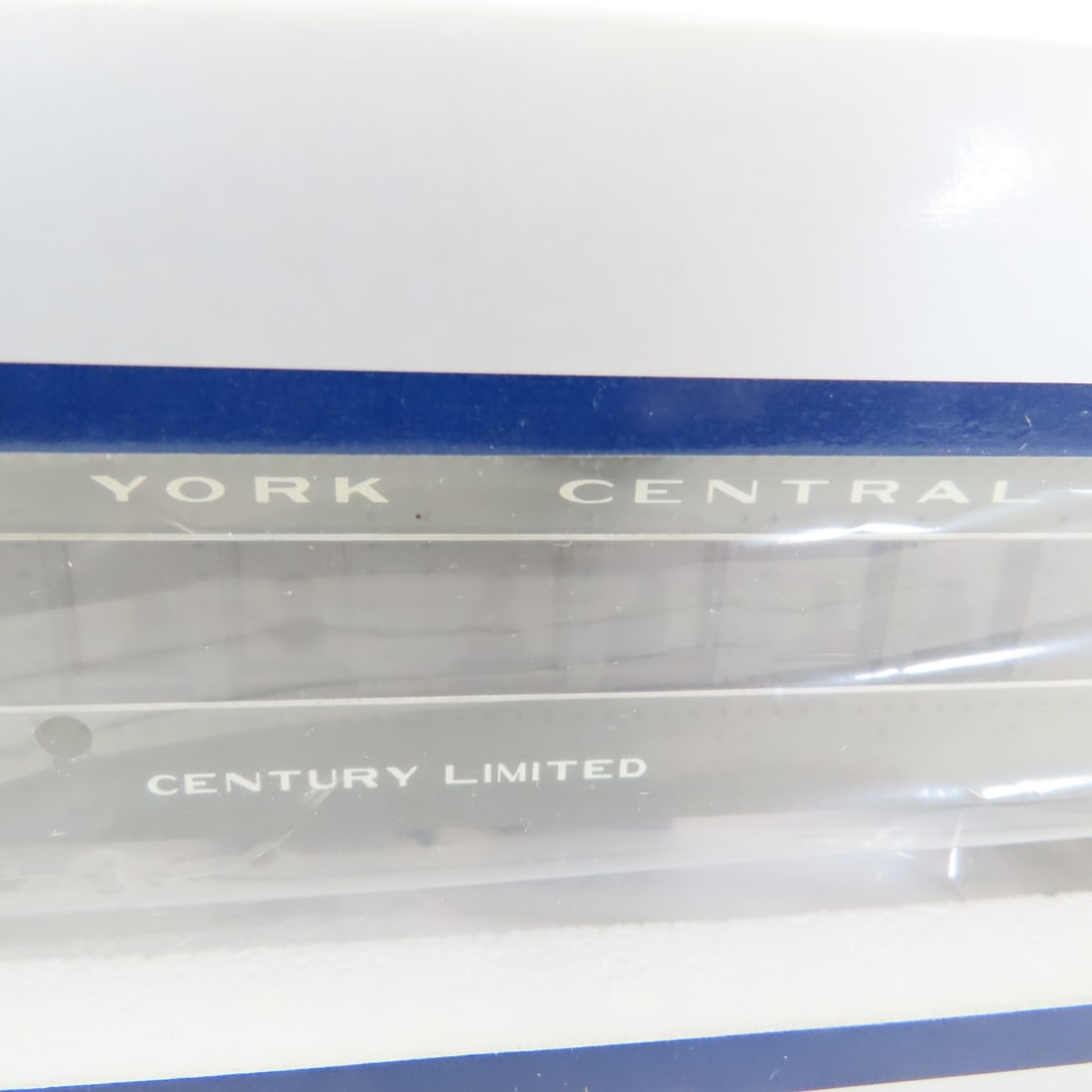 6 Williams NYC Century Ltd Passenger Cars - 3