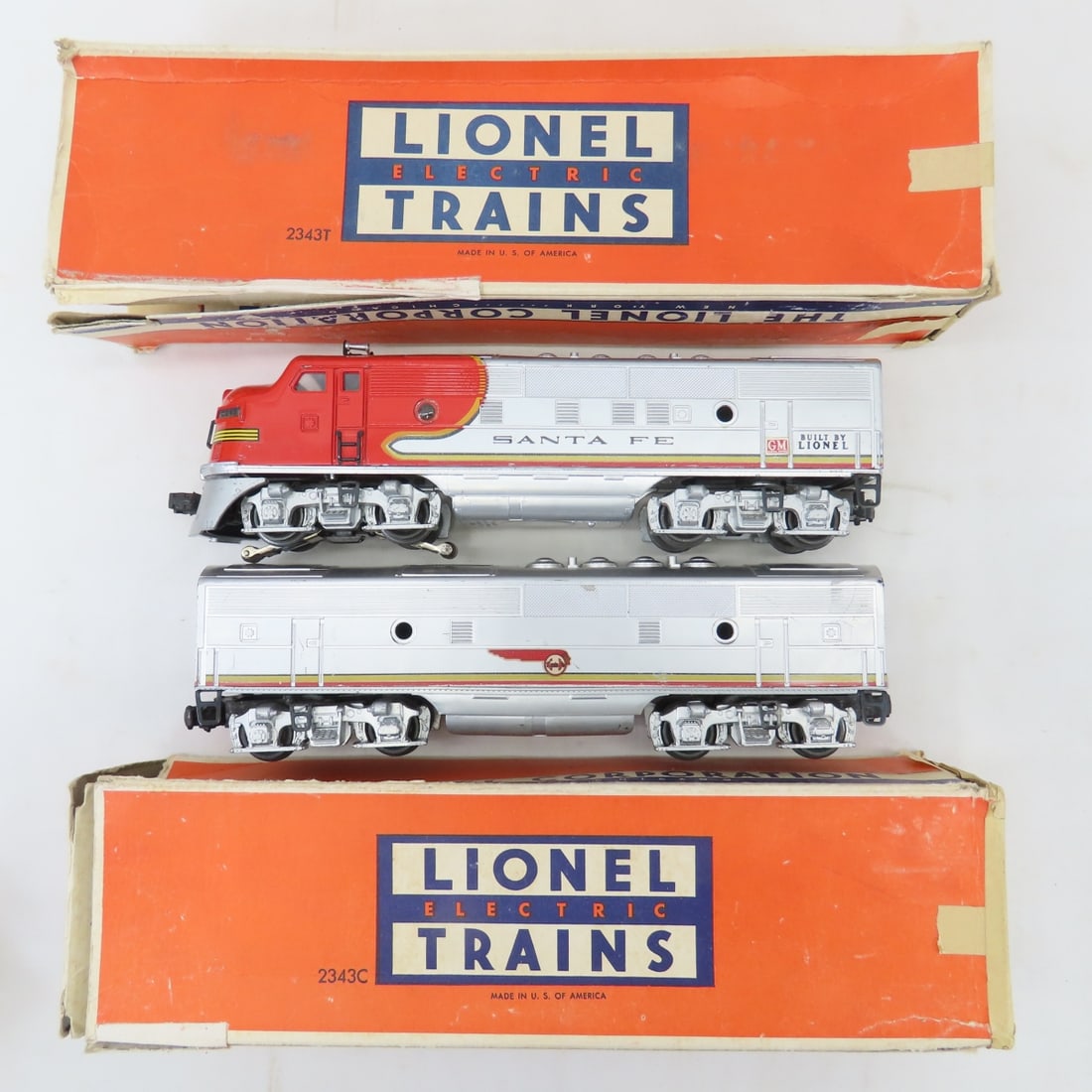 1950's Lionel Santa Fe 2343 F3 AA O Gauge Set - 2