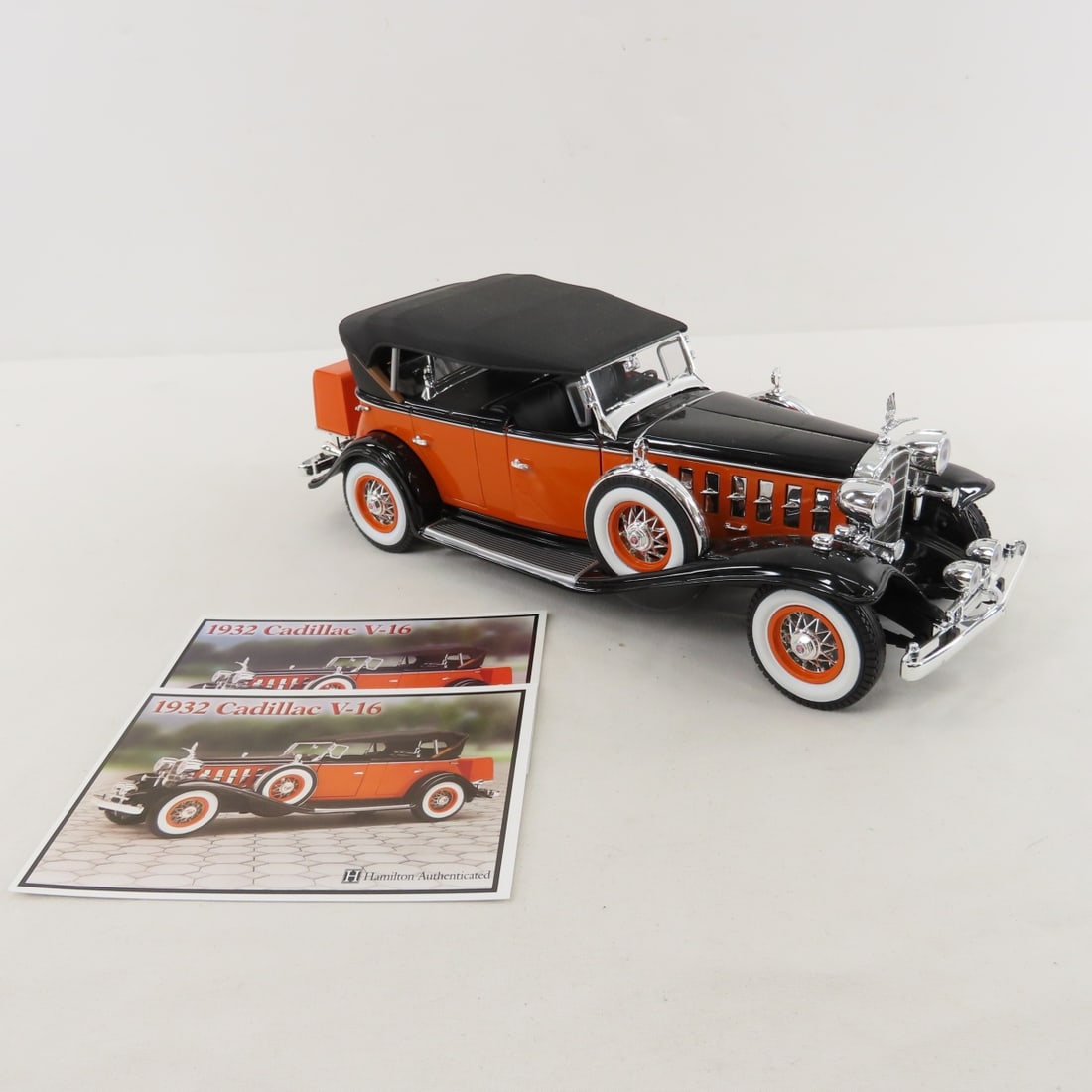 7 Diecast Vintage Vehicles, Motor Max & Other - 2
