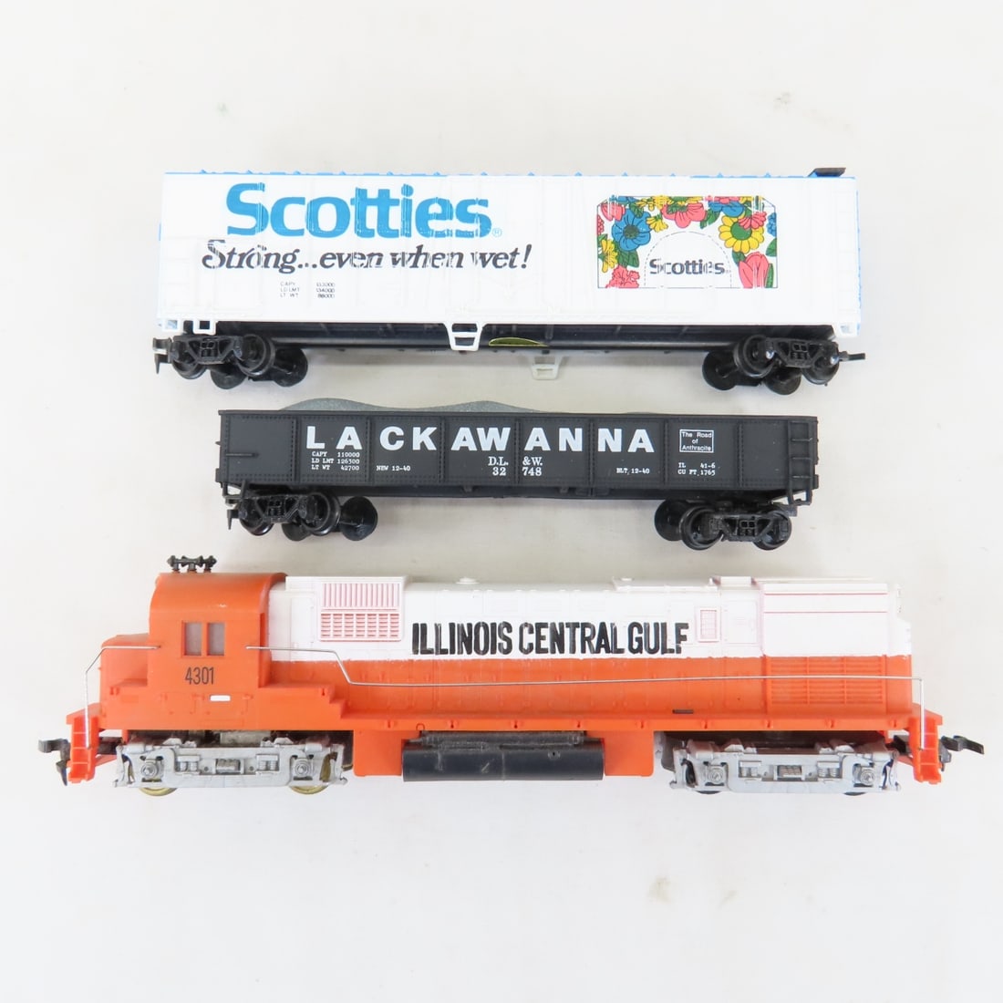 Vintage American Flyer, AHM, Tyco Trains, Track - 11