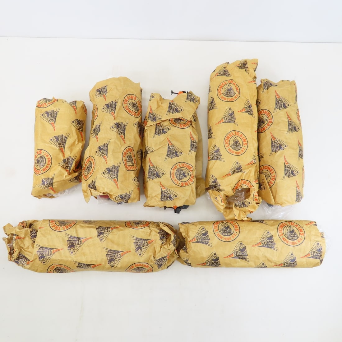 2011 Lionel No. 1619W Santa Fe Alco Train Set - 17