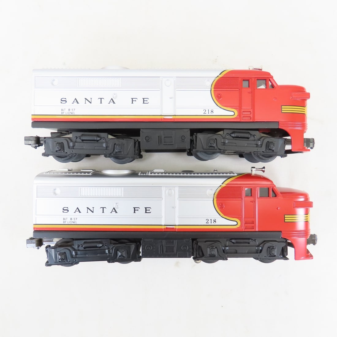 2011 Lionel No. 1619W Santa Fe Alco Train Set - 3
