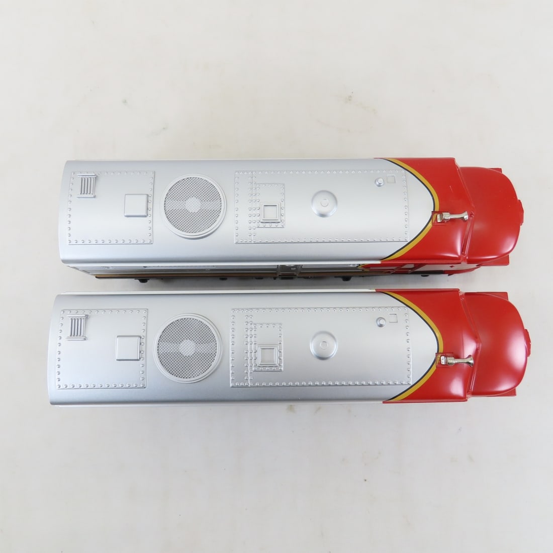 2011 Lionel No. 1619W Santa Fe Alco Train Set - 4