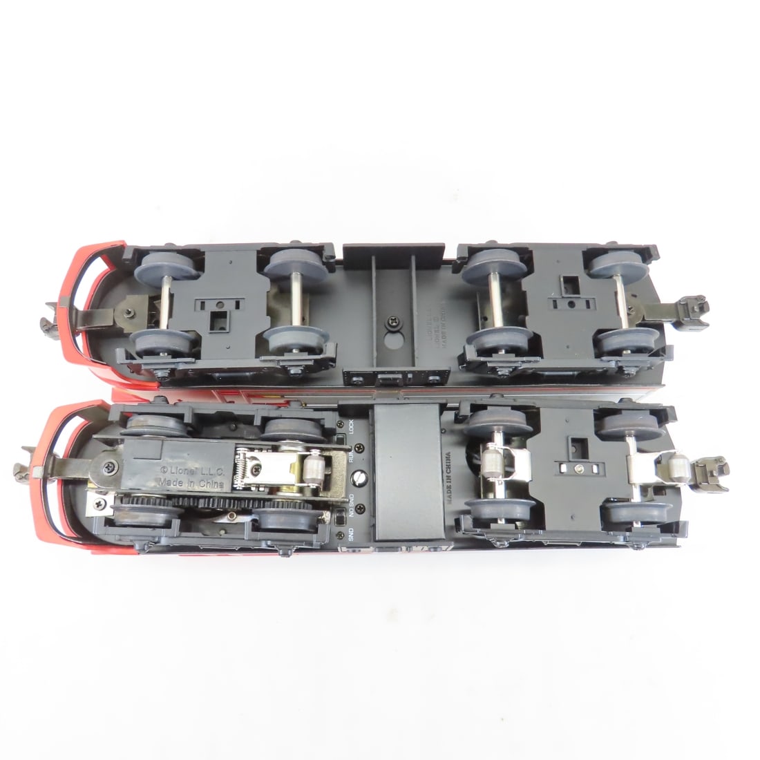 2011 Lionel No. 1619W Santa Fe Alco Train Set - 5