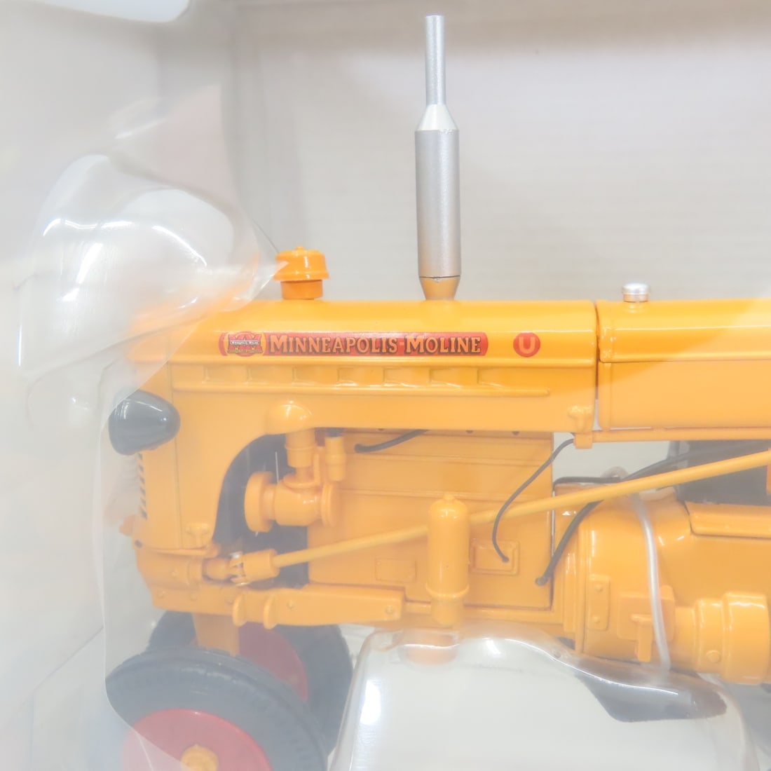 Spec-Cast Minneapolis Moline & IH Farmall Diecast - 3