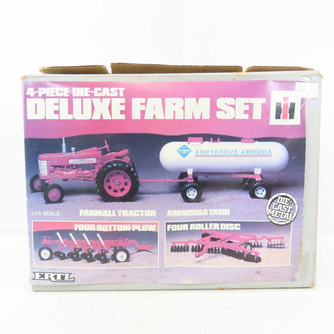 1987 ERTL Deluxe Farm Set- IH Die-Cast 1:16 in Box - 16