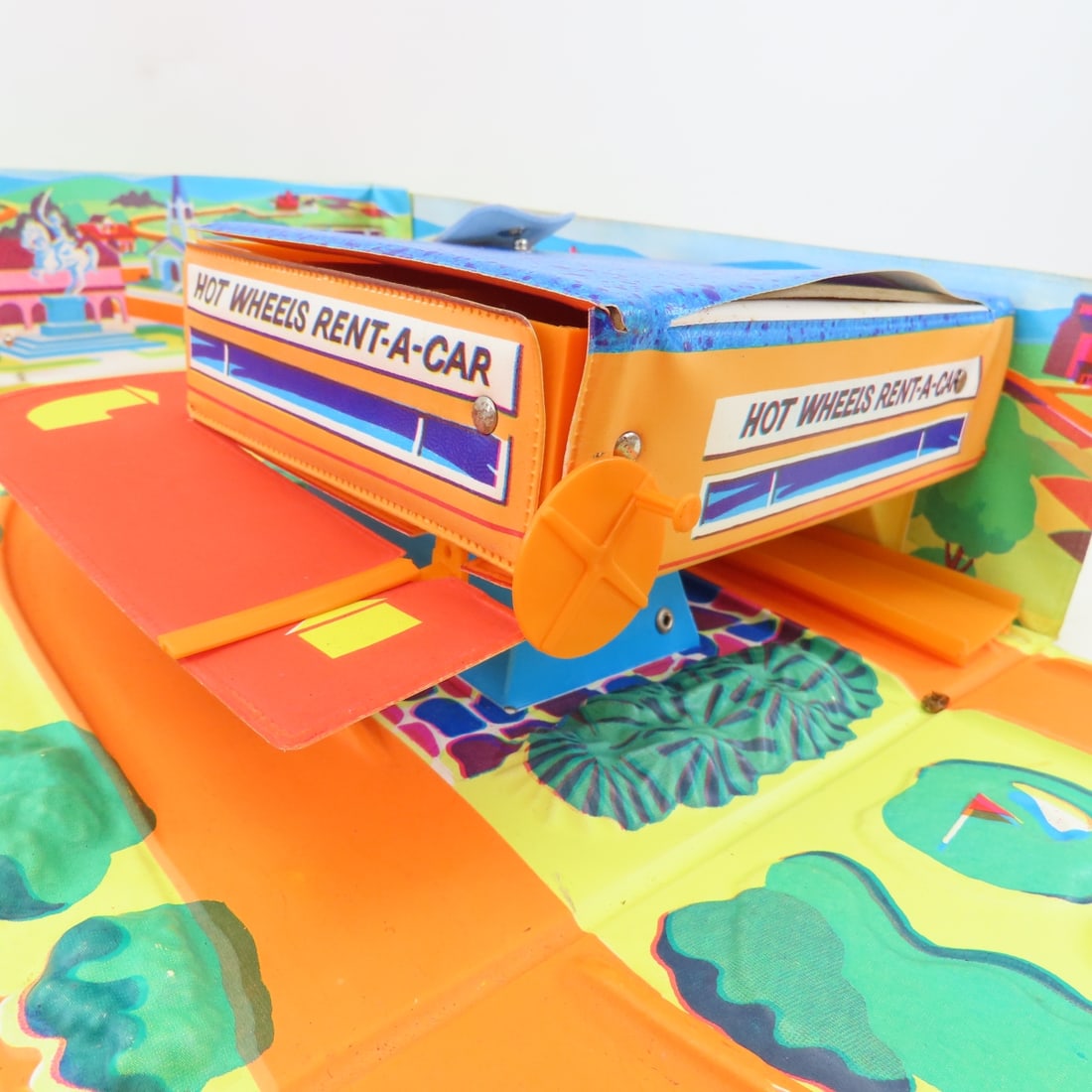 1968 Hot Wheels Action City Folding Playset - 8